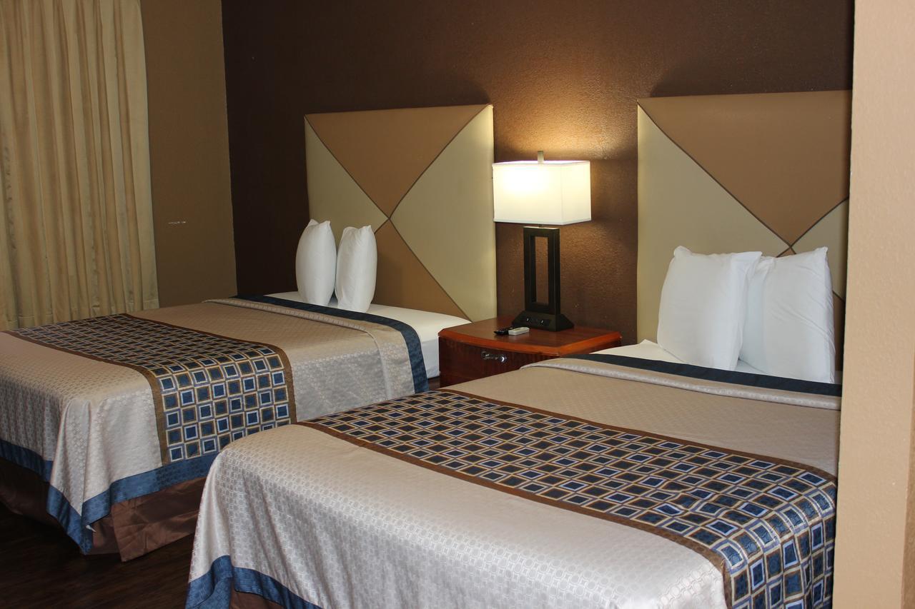 Econo Lodge Oskaloosa Buitenkant foto